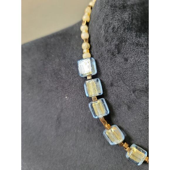 Women's Blue And Gold Glass Beaded Necklace With Barrel Screw Clasp Lock - Picture 5 of 6